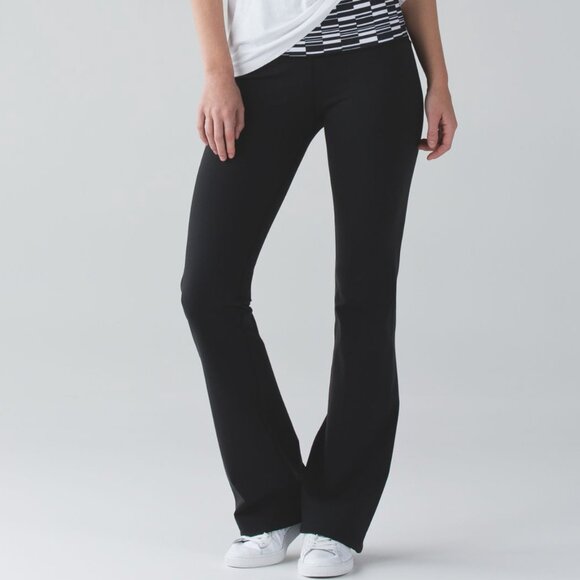 Lululemon Groove Pant III Flare Yoga Leggings Black Ying Yang Stripe White - Picture 1 of 9